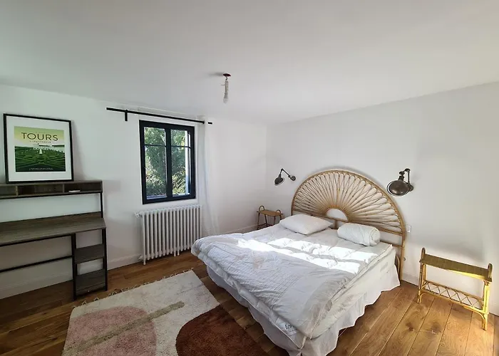 別荘 Au Coeur De Tours, Familial Avec Jardin Au Calme, Parking *