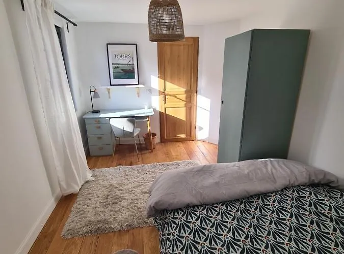 Au Coeur De Tours, Familial Avec Jardin Au Calme, Parking *