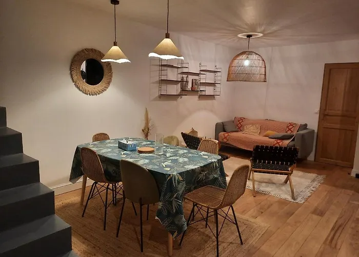 Au Coeur De Tours, Familial Avec Jardin Au Calme, Parking Будинок відпочинку Тур